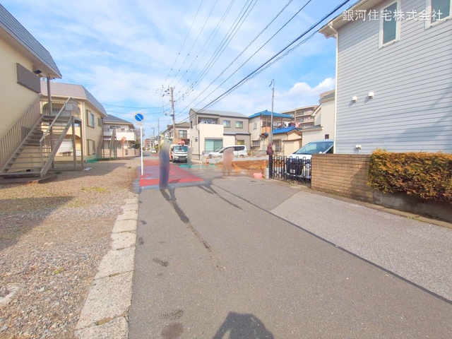 G00371237 千葉県松戸市新松戸南１丁目 新築一戸建て 5899万円 土地面積107.01m² (約32.37坪) 建物面積103.77m² (約31.39坪) 間取り４ＬＤＫ 築年月2025年06月【外観9】
