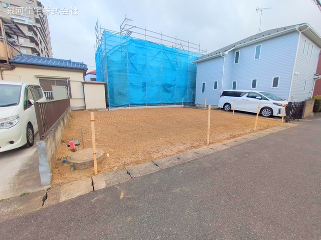 G00371237 千葉県松戸市新松戸南１丁目 新築一戸建て 5899万円 土地面積107.01m² (約32.37坪) 建物面積103.77m² (約31.39坪) 間取り４ＬＤＫ 築年月2025年06月【外観11】