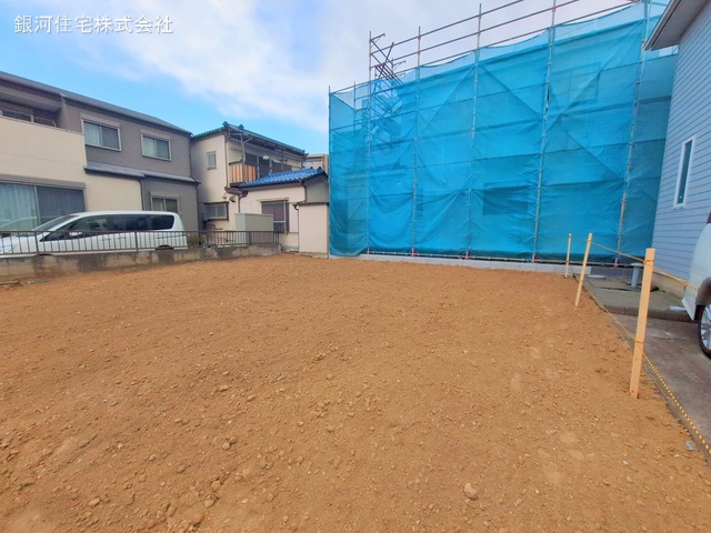 G00371237 千葉県松戸市新松戸南１丁目 新築一戸建て 5899万円 土地面積107.01m² (約32.37坪) 建物面積103.77m² (約31.39坪) 間取り４ＬＤＫ 築年月2025年06月【外観14】