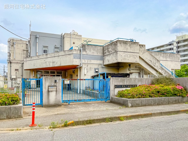 G00371237 千葉県松戸市新松戸南１丁目 新築一戸建て 5899万円 土地面積107.01m² (約32.37坪) 建物面積103.77m² (約31.39坪) 間取り４ＬＤＫ 築年月2025年06月【周辺環境】新松戸南部保育所