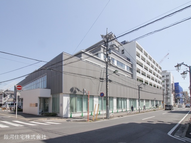 G00371237 千葉県松戸市新松戸南１丁目 新築一戸建て 5899万円 土地面積107.01m² (約32.37坪) 建物面積103.77m² (約31.39坪) 間取り４ＬＤＫ 築年月2025年06月【周辺環境】新松戸中央総合病院
