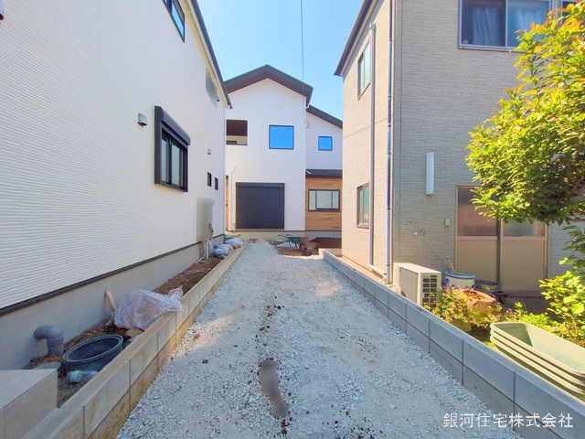 G00371322 千葉県流山市向小金３丁目 新築一戸建て 4399万円 土地面積154.99m² (約46.88坪) 建物面積112.79m² (約34.11坪) 間取り４ＬＤＫ 築年月2025年05月【外観4】