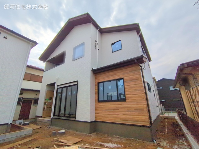 G00371322 千葉県流山市向小金３丁目 新築一戸建て 4399万円 土地面積154.99m² (約46.88坪) 建物面積112.79m² (約34.11坪) 間取り４ＬＤＫ 築年月2025年05月【外観7】