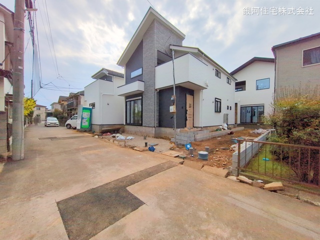 G00371322 千葉県流山市向小金３丁目 新築一戸建て 4399万円 土地面積154.99m² (約46.88坪) 建物面積112.79m² (約34.11坪) 間取り４ＬＤＫ 築年月2025年05月【外観9】