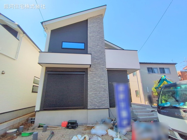 G00371323 千葉県流山市向小金3丁目 新築一戸建て 4699万円 土地面積102.34m² (約30.95坪) 建物面積103.81m² (約31.40坪) 間取り4LDK 築年月2025年05月