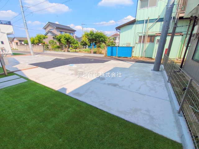 G00371621 埼玉県さいたま市西区大字島根 新築一戸建て 3090万円 土地面積173.18m² (約52.38坪) 建物面積97.29m² (約29.43坪) 間取り４ＬＤＫ 築年月2025年06月(築１年以内)【外観9】