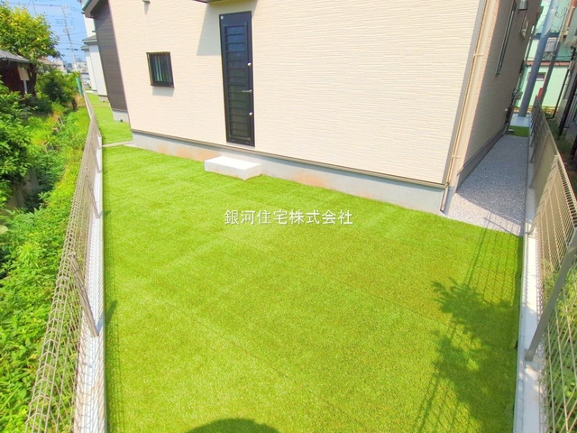 G00371621 埼玉県さいたま市西区大字島根 新築一戸建て 3090万円 土地面積173.18m² (約52.38坪) 建物面積97.29m² (約29.43坪) 間取り４ＬＤＫ 築年月2025年06月(築１年以内)【外観13】