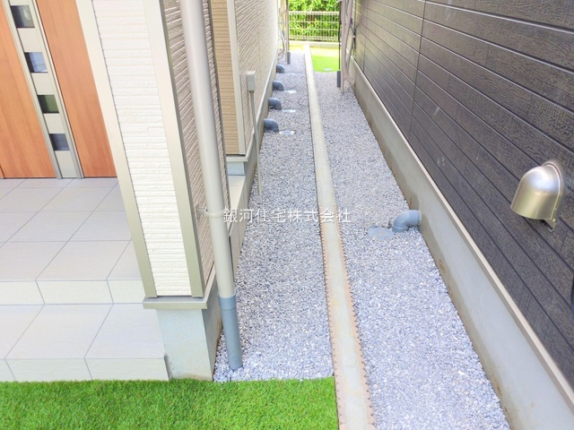 G00371621 埼玉県さいたま市西区大字島根 新築一戸建て 3090万円 土地面積173.18m² (約52.38坪) 建物面積97.29m² (約29.43坪) 間取り４ＬＤＫ 築年月2025年06月(築１年以内)【外観17】