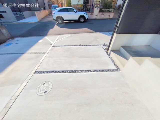 G00371651 神奈川県綾瀬市綾西５丁目 新築一戸建て 4780万円 土地面積106.92m² (約32.34坪) 建物面積101.43m² (約30.68坪) 間取り２ＳＬＤＫ 築年月2025年02月(築１年以内)【外観4】
