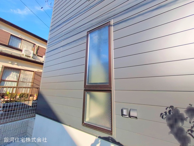 G00371651 神奈川県綾瀬市綾西５丁目 新築一戸建て 4780万円 土地面積106.92m² (約32.34坪) 建物面積101.43m² (約30.68坪) 間取り２ＳＬＤＫ 築年月2025年02月(築１年以内)【外観5】