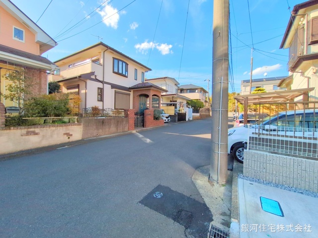 G00371651 神奈川県綾瀬市綾西５丁目 新築一戸建て 4780万円 土地面積106.92m² (約32.34坪) 建物面積101.43m² (約30.68坪) 間取り２ＳＬＤＫ 築年月2025年02月(築１年以内)【外観9】