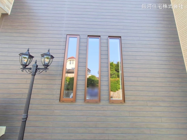 G00371856 神奈川県藤沢市大庭 新築一戸建て 4890万円 土地面積114.80m² (約34.72坪) 建物面積91.71m² (約27.74坪) 間取り３ＬＤＫ 築年月2025年03月(築１年以内)【外観16】
