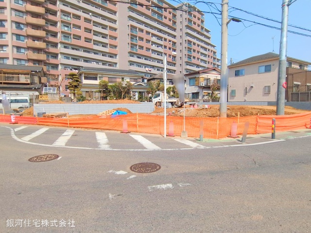 G00372028 千葉県柏市南増尾８丁目 新築一戸建て 3590万円 土地面積131.84m² (約39.88坪) 建物面積104.33m² (約31.55坪) 間取り４ＬＤＫ 築年月2025年07月【外観7】