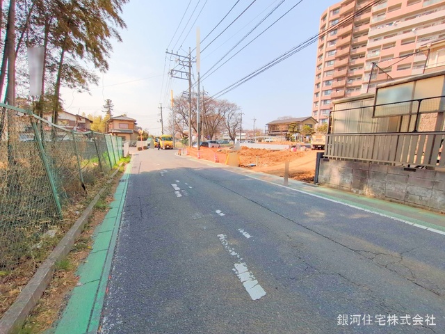 G00372028 千葉県柏市南増尾８丁目 新築一戸建て 3590万円 土地面積131.84m² (約39.88坪) 建物面積104.33m² (約31.55坪) 間取り４ＬＤＫ 築年月2025年07月【外観9】