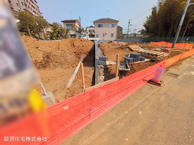 G00372028 千葉県柏市南増尾８丁目 新築一戸建て 3590万円 土地面積131.84m² (約39.88坪) 建物面積104.33m² (約31.55坪) 間取り４ＬＤＫ 築年月2025年07月【外観11】