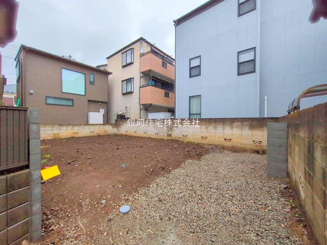 G00372132 埼玉県新座市栄５丁目 新築一戸建て 3780万円 土地面積83.39m² (約25.22坪) 建物面積95.77m² (約28.97坪) 間取り３ＳＬＤＫ 築年月2025年11月【外観10】