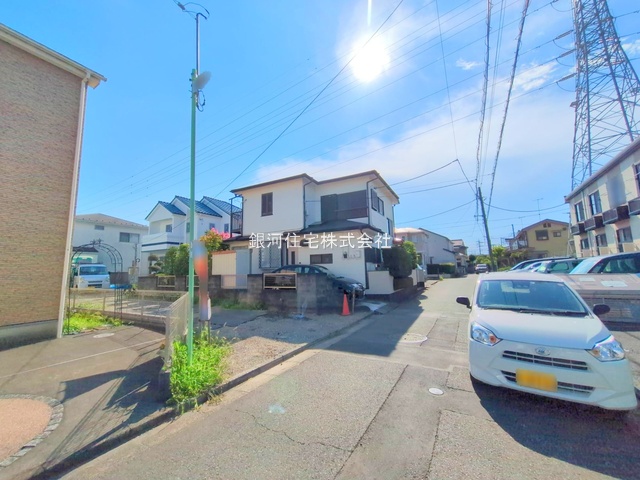 G00372150 神奈川県藤沢市高倉 新築一戸建て 4880万円 土地面積169.89m² (約51.39坪) 建物面積109.30m² (約33.06坪) 間取り５ＬＤＫ 築年月2025年10月【外観9】
