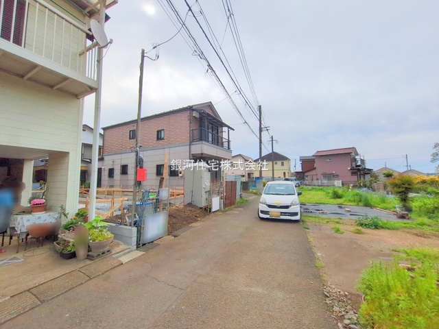 G00372535 神奈川県綾瀬市上土棚北２丁目 新築一戸建て 2780万円 土地面積88.30m² (約26.71坪) 建物面積98.01m² (約29.64坪) 間取り２ＳＬＤＫ 築年月2025年06月【外観9】