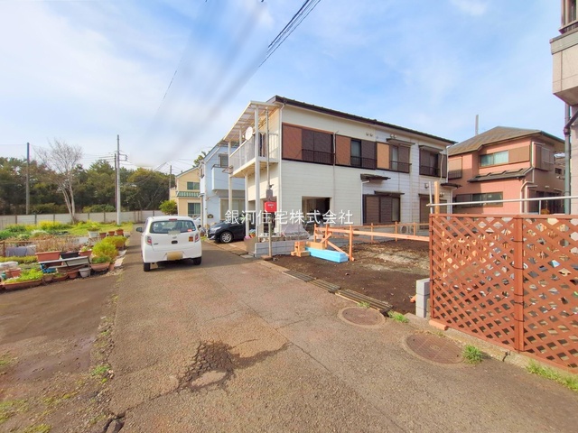 G00372535 神奈川県綾瀬市上土棚北２丁目 新築一戸建て 2780万円 土地面積88.30m² (約26.71坪) 建物面積98.01m² (約29.64坪) 間取り２ＳＬＤＫ 築年月2025年06月【外観15】
