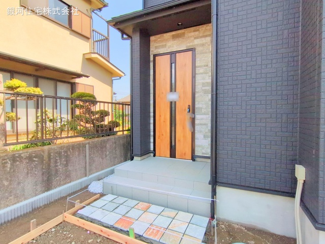 G00372764 神奈川県茅ヶ崎市円蔵 新築一戸建て 4580万円 土地面積163.30m² (約49.39坪) 建物面積99.08m² (約29.97坪) 間取り３ＬＤＫ 築年月2025年04月(築１年以内)【外観5】