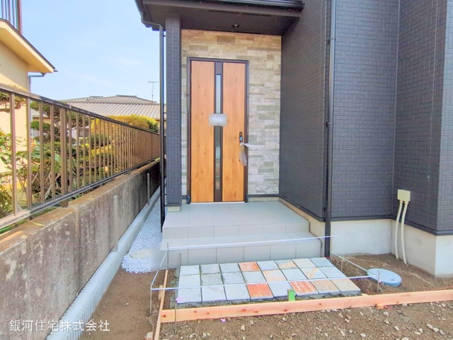 G00372764 神奈川県茅ヶ崎市円蔵 新築一戸建て 4580万円 土地面積163.30m² (約49.39坪) 建物面積99.08m² (約29.97坪) 間取り３ＬＤＫ 築年月2025年04月(築１年以内)【外観6】