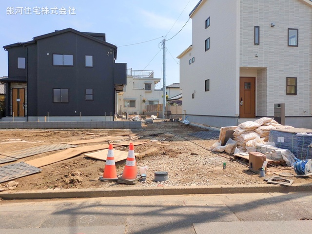 G00372764 神奈川県茅ヶ崎市円蔵 新築一戸建て 4580万円 土地面積163.30m² (約49.39坪) 建物面積99.08m² (約29.97坪) 間取り３ＬＤＫ 築年月2025年04月(築１年以内)【外観10】