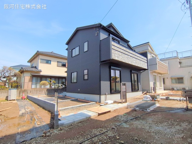 G00372764 神奈川県茅ヶ崎市円蔵 新築一戸建て 4580万円 土地面積163.30m² (約49.39坪) 建物面積99.08m² (約29.97坪) 間取り３ＬＤＫ 築年月2025年04月(築１年以内)【外観12】