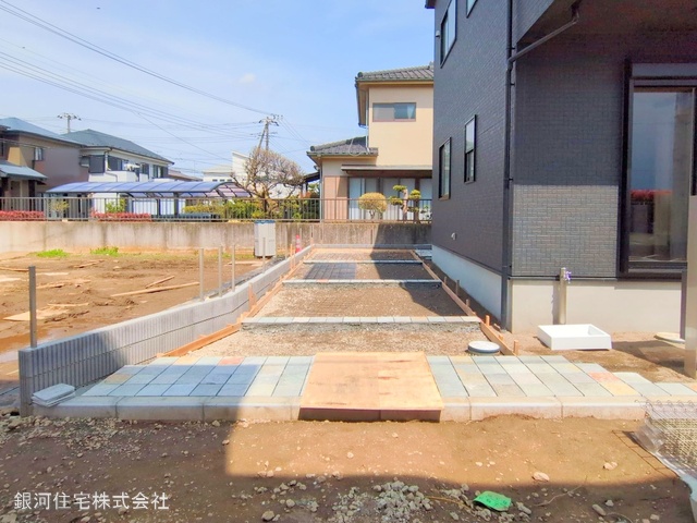 G00372764 神奈川県茅ヶ崎市円蔵 新築一戸建て 4580万円 土地面積163.30m² (約49.39坪) 建物面積99.08m² (約29.97坪) 間取り３ＬＤＫ 築年月2025年04月(築１年以内)【外観14】