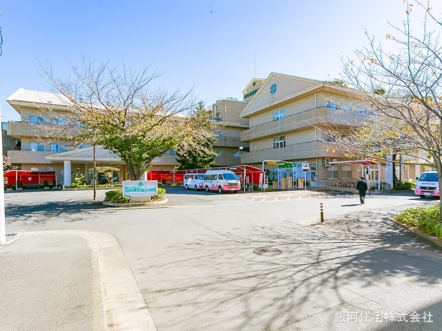 G00372764 神奈川県茅ヶ崎市円蔵 新築一戸建て 4580万円 土地面積163.30m² (約49.39坪) 建物面積99.08m² (約29.97坪) 間取り３ＬＤＫ 築年月2025年04月(築１年以内)【周辺環境】湘南東部総合病院