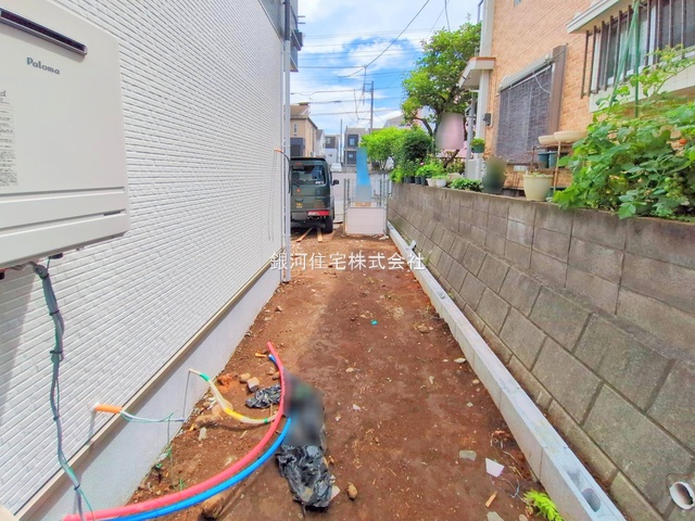 G00372817 神奈川県綾瀬市綾西５丁目 新築一戸建て 5299万円 土地面積165.26m² (約49.99坪) 建物面積110.96m² (約33.56坪) 間取り４ＬＤＫ 築年月2025年07月【外観6】