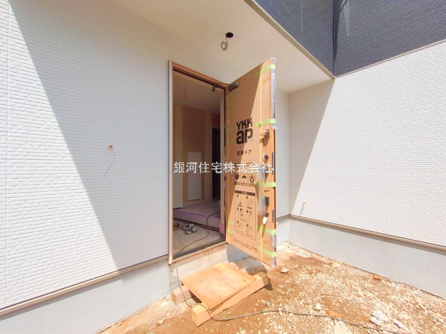 G00372817 神奈川県綾瀬市綾西５丁目 新築一戸建て 5299万円 土地面積165.26m² (約49.99坪) 建物面積110.96m² (約33.56坪) 間取り４ＬＤＫ 築年月2025年07月【外観12】