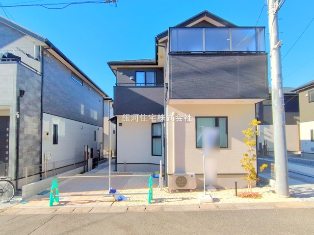 G00372850 埼玉県さいたま市南区大字広ヶ谷戸 中古一戸建て 4990万円 土地面積109.85m² (約33.22坪) 建物面積94.39m² (約28.55坪) 間取り３ＬＤＫ 築年月2024年11月(築1年)【外観2】