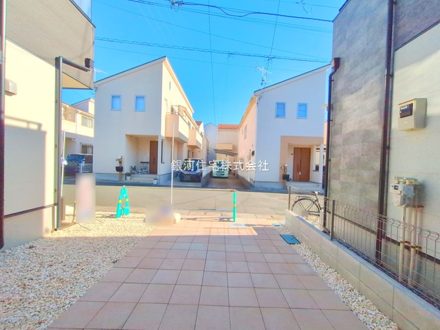 G00372850 埼玉県さいたま市南区大字広ヶ谷戸 中古一戸建て 4990万円 土地面積109.85m² (約33.22坪) 建物面積94.39m² (約28.55坪) 間取り３ＬＤＫ 築年月2024年11月(築1年)【外観6】