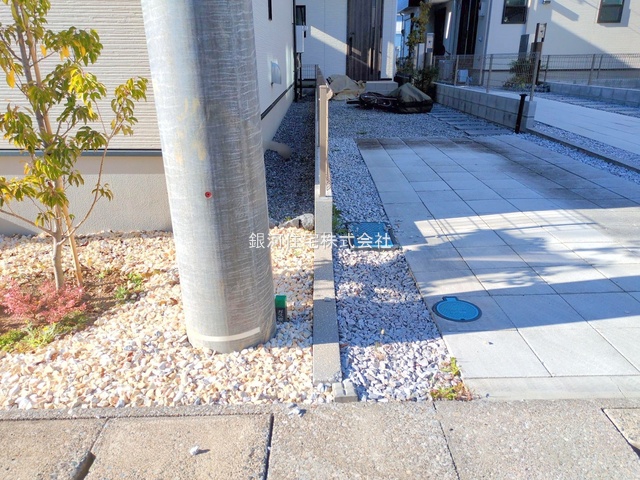 G00372850 埼玉県さいたま市南区大字広ヶ谷戸 中古一戸建て 4990万円 土地面積109.85m² (約33.22坪) 建物面積94.39m² (約28.55坪) 間取り３ＬＤＫ 築年月2024年11月(築1年)【外観9】