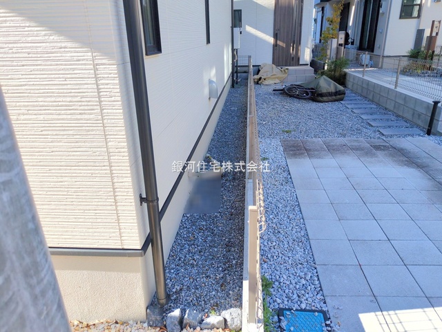 G00372850 埼玉県さいたま市南区大字広ヶ谷戸 中古一戸建て 4990万円 土地面積109.85m² (約33.22坪) 建物面積94.39m² (約28.55坪) 間取り３ＬＤＫ 築年月2024年11月(築1年)【外観15】