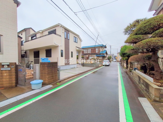 G00372923 東京都東村山市青葉町１丁目 新築一戸建て 3990万円 土地面積116.13m² (約35.12坪) 建物面積92.32m² (約27.92坪) 間取り４ＬＤＫ 築年月2025年03月(築１年以内)【外観12】
