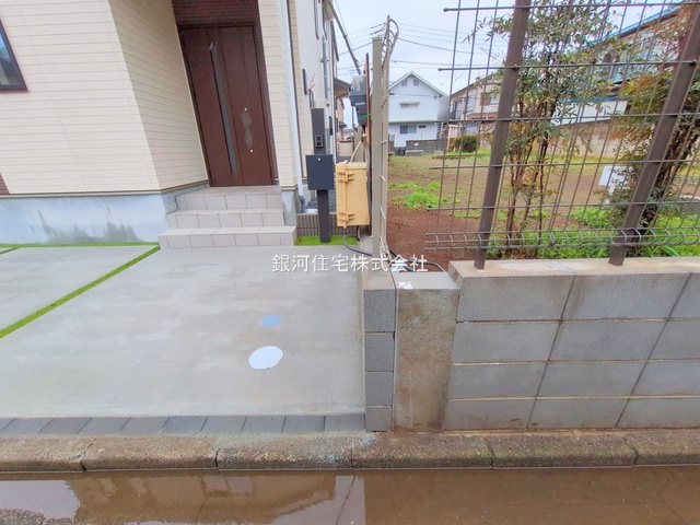 G00372923 東京都東村山市青葉町１丁目 新築一戸建て 3990万円 土地面積116.13m² (約35.12坪) 建物面積92.32m² (約27.92坪) 間取り４ＬＤＫ 築年月2025年03月(築１年以内)【外観14】