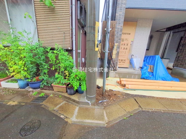 G00372981 千葉県船橋市日の出２丁目 新築一戸建て 3990万円 土地面積78.38m² (約23.70坪) 建物面積96.79m² (約29.27坪) 築年月2025年05月(築１年以内)【外観12】