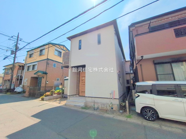 G00372996 神奈川県綾瀬市大上３丁目 新築一戸建て 3580万円 土地面積76.84m² (約23.24坪) 建物面積86.35m² (約26.12坪) 間取り２ＳＬＤＫ 築年月2025年12月【外観5】