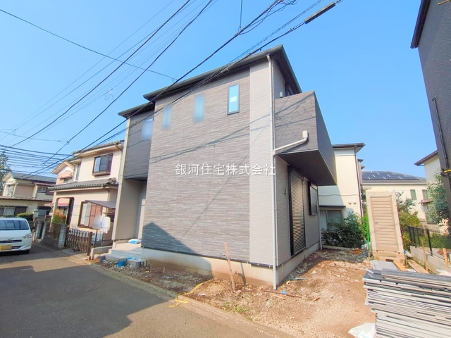 G00372997 神奈川県綾瀬市大上７丁目 新築一戸建て 3980万円 土地面積102.82m² (約31.10坪) 建物面積98.11m² (約29.67坪) 間取り４ＬＤＫ 築年月2025年11月【外観5】