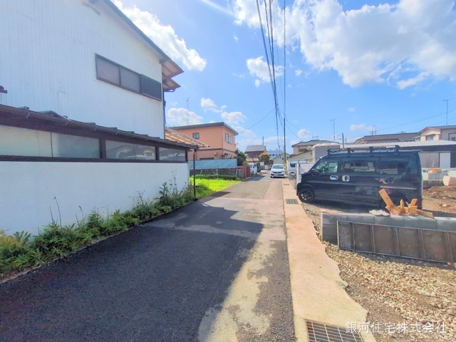 G00373291 神奈川県小田原市堀之内 新築一戸建て 3580万円 土地面積149.86m² (約45.33坪) 建物面積101.02m² (約30.55坪) 間取り４ＬＤＫ 築年月2025年06月【外観8】