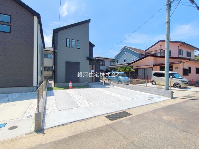 G00373291 神奈川県小田原市堀之内 新築一戸建て 2980万円 土地面積149.86m² (約45.33坪) 建物面積101.02m² (約30.55坪) 間取り４ＬＤＫ 築年月2025年06月(築１年以内)【外観15】