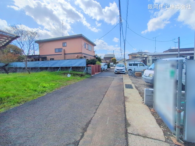 G00373292 神奈川県小田原市堀之内 新築一戸建て 3780万円 土地面積149.85m² (約45.32坪) 建物面積100.19m² (約30.30坪) 間取り３ＬＤＫ 築年月2025年06月【外観8】
