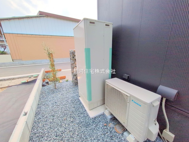 G00373353 埼玉県入間市大字上藤沢 中古一戸建て 4780万円 土地面積136.14m² (約41.18坪) 建物面積97.70m² (約29.55坪) 間取り２ＳＬＤＫ 築年月2024年07月(築1年)【外観14】