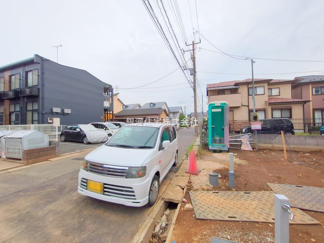 G00373475 千葉県船橋市薬円台３丁目 新築一戸建て 4390万円 土地面積110.00m² (約33.27坪) 建物面積101.02m² (約30.55坪) 間取り３ＳＬＤＫ 築年月2025年06月【外観8】