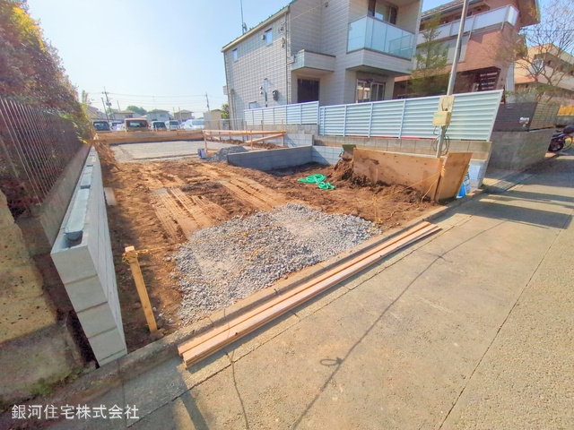 G00373529 東京都国立市青柳１丁目 新築一戸建て 6499万円 土地面積131.64m² (約39.82坪) 建物面積100.38m² (約30.36坪) 間取り４ＬＤＫ 築年月2025年07月【外観13】