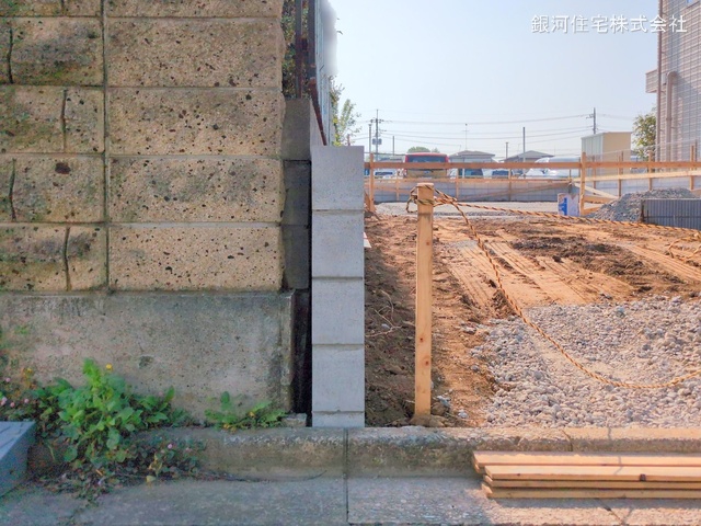 G00373529 東京都国立市青柳１丁目 新築一戸建て 6499万円 土地面積131.64m² (約39.82坪) 建物面積100.38m² (約30.36坪) 間取り４ＬＤＫ 築年月2025年07月【外観14】