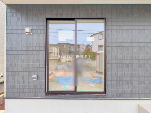 G00373588 神奈川県綾瀬市綾西２丁目 新築一戸建て 3980万円 土地面積107.28m² (約32.45坪) 建物面積84.24m² (約25.48坪) 間取り３ＬＤＫ 築年月2025年06月【外観6】