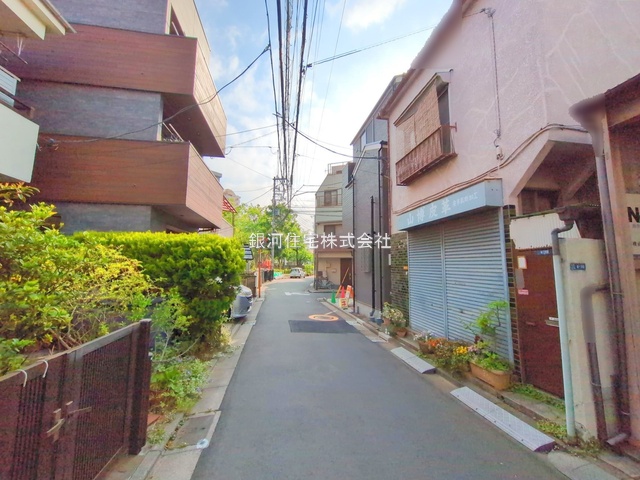 G00373612 東京都墨田区八広５丁目 新築一戸建て 4580万円 土地面積45.82m² (約13.86坪) 建物面積88.36m² (約26.72坪) 間取り３ＬＤＫ 築年月2025年05月(築１年以内)【外観16】