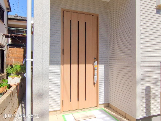 G00373614 埼玉県ふじみ野市大原１丁目 新築一戸建て 2880万円 土地面積59.62m² (約18.03坪) 建物面積64.44m² (約19.49坪) 間取り３ＬＤＫ 築年月2025年04月(築１年以内)【外観4】